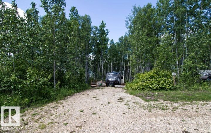 Property Photo:  5519 Twp Rd 550 137  AB T0E 0L0 