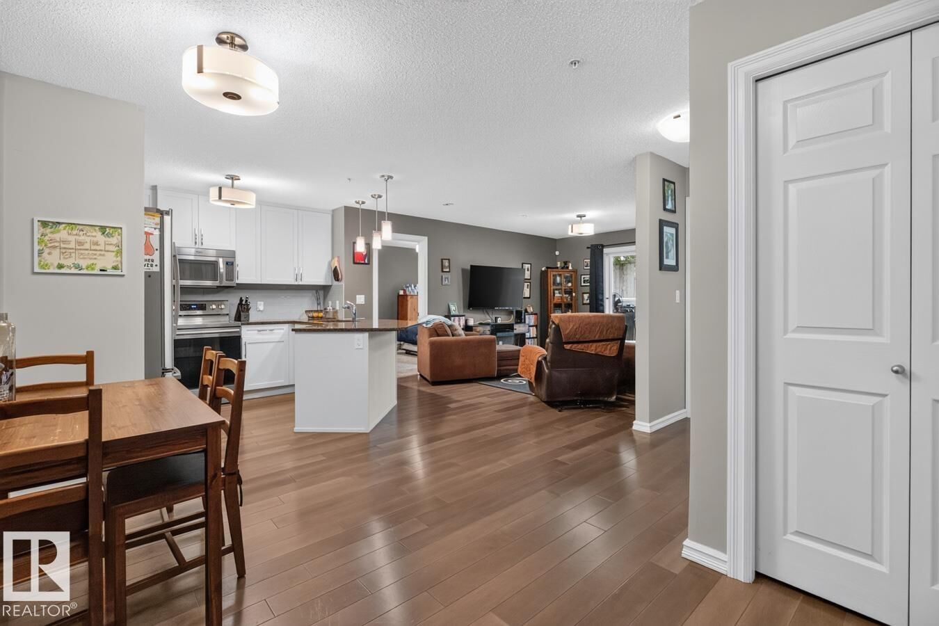 Property Photo:  2203 44 Avenue NW 103  AB T6T 0G5 