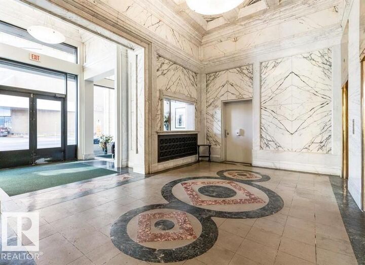 Property Photo:  10134 100 Street NW 810  AB T5J 0N8 