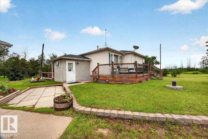 Property Photo: 57414 Rge Rd 222 AB T0A 2W0