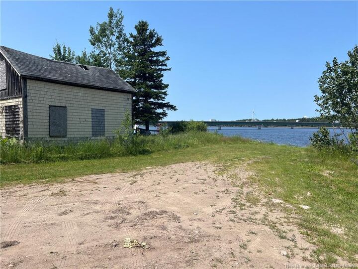 Property Photo:  45 Ferry Road  NB E4W 2H4 