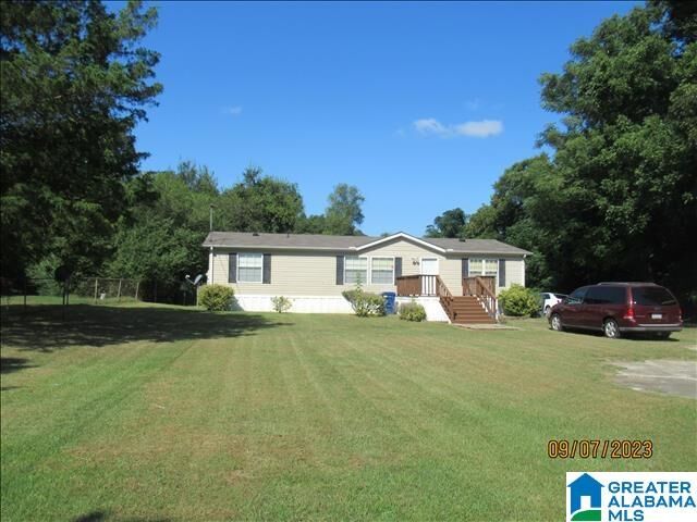 Property Photo:  320 3rd Avenue  AL 36201 