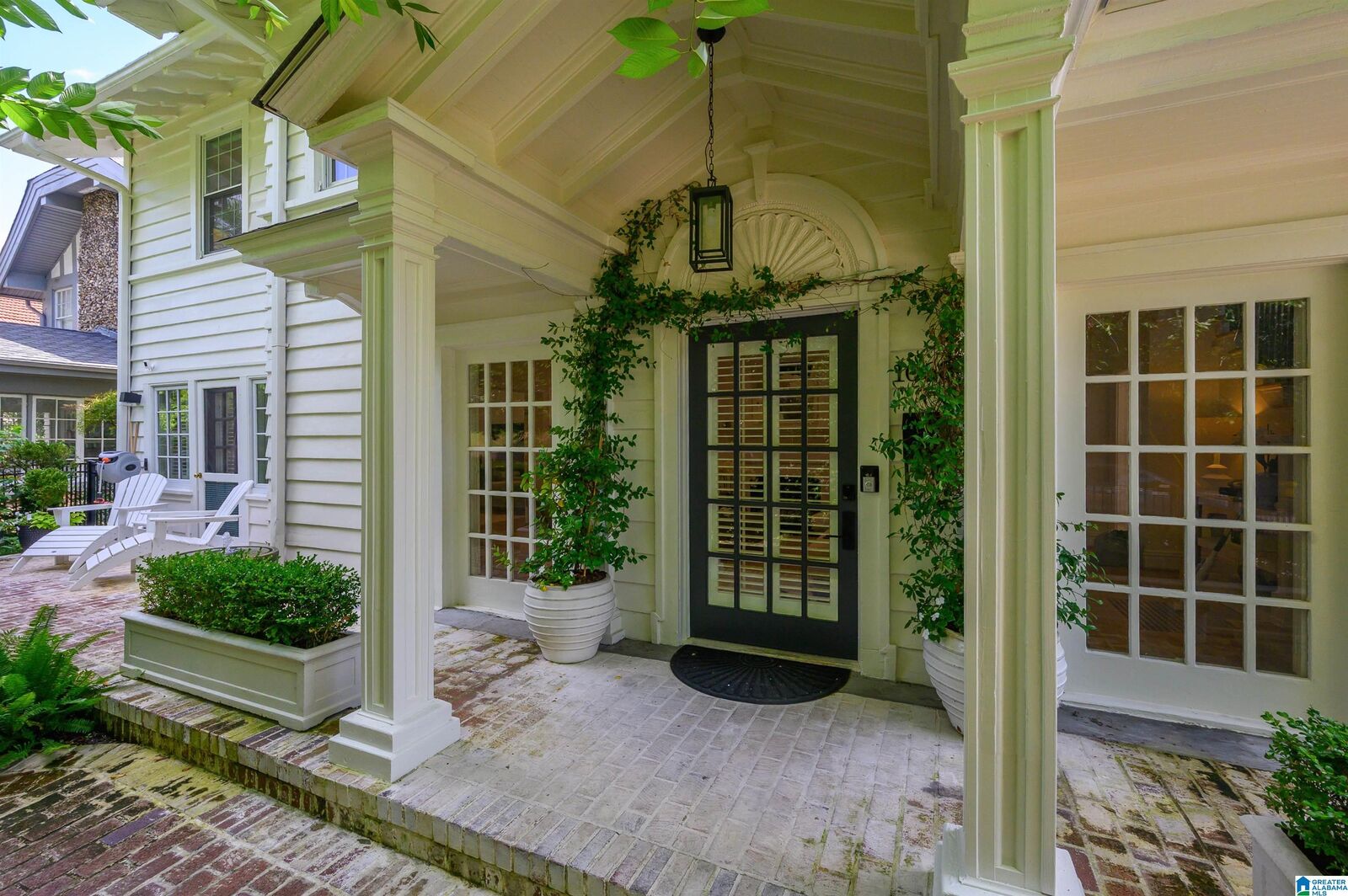 Property Photo:  1060 32nd Street  AL 35205 