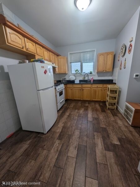 Property Photo: 1409 Lexington Pl 1B NJ 07208