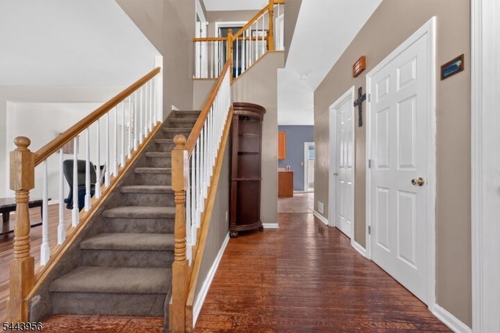 Property Photo:  3 Sykes Gap  NJ 07863 