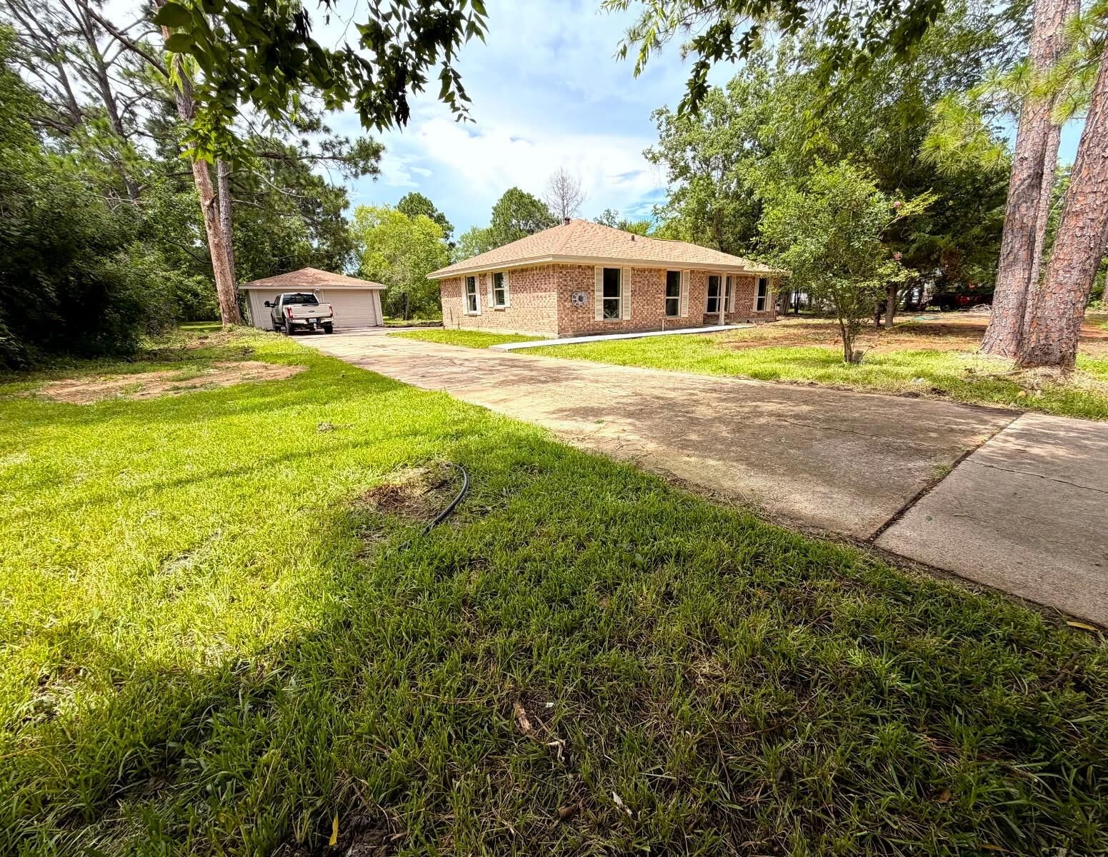 Property Photo: 748 County Road 296D TX 77511