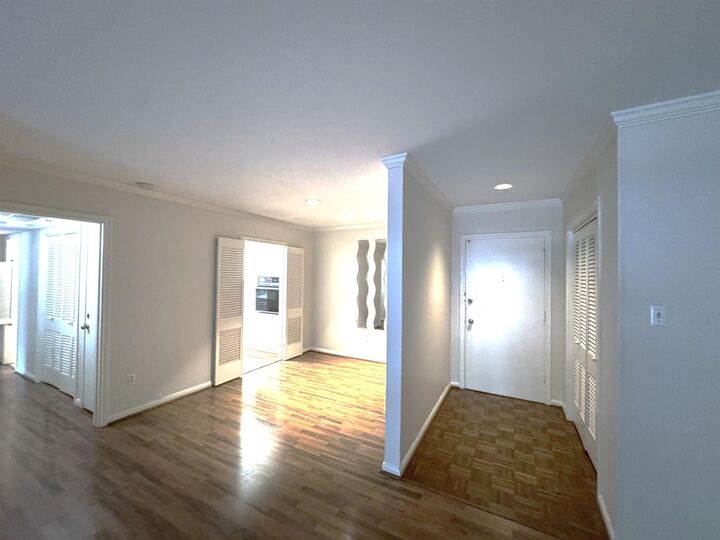 Property Photo:  2600 Bellefontaine Street A18  TX 77025 