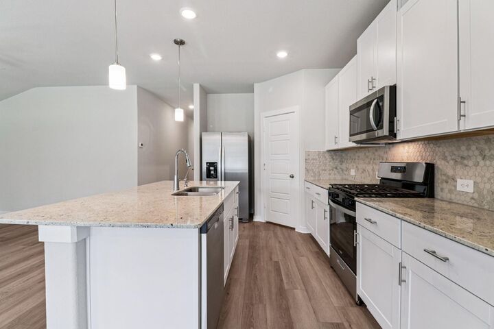 Property Photo:  1522 Copeland Drive  TX 77583 
