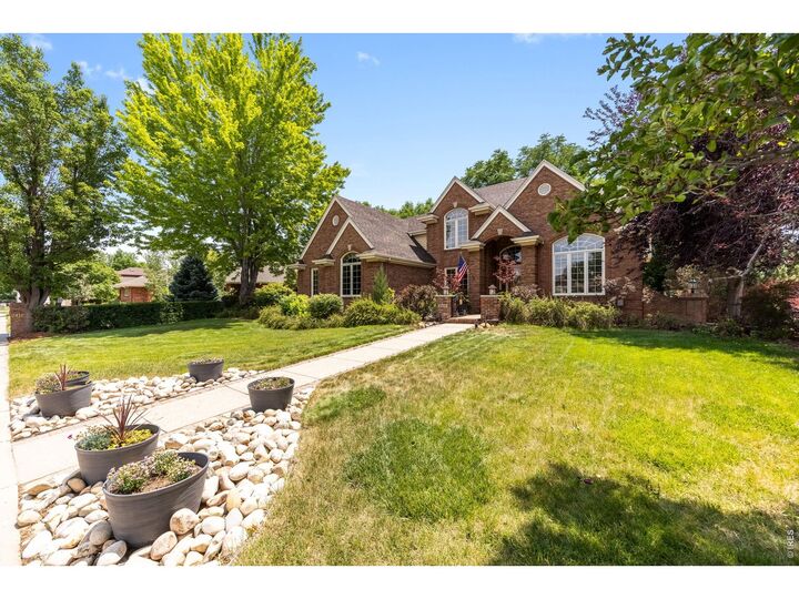 Property Photo:  2412 Glen Haven Dr  CO 80538 