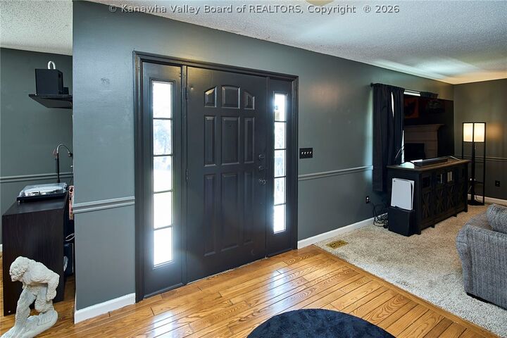 Property Photo: 5217 Dellway Drive WV 25313