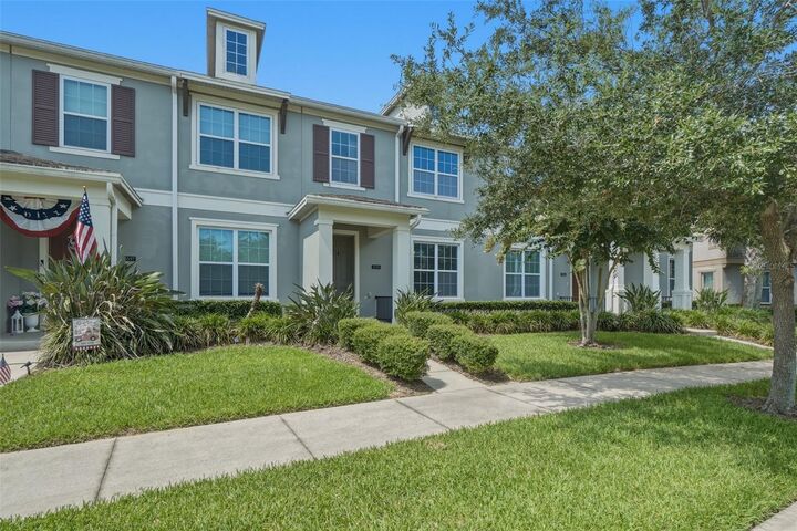 Property Photo: 15591 Honeybell Drive FL 34787