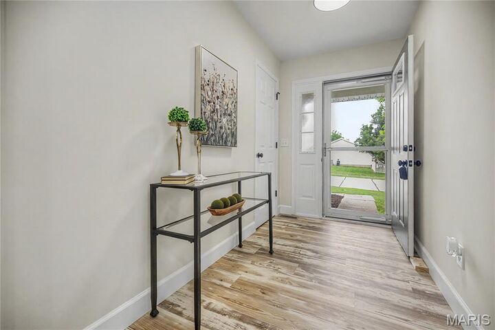 Property Photo:  102 Rockaway Drive  MO 63368 