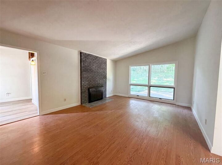 Property Photo:  30 Graeler Drive  MO 63146 