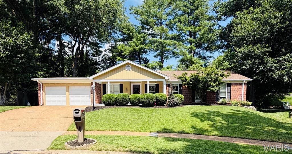 Property Photo: 13215 Copper Kettle Court MO 63146