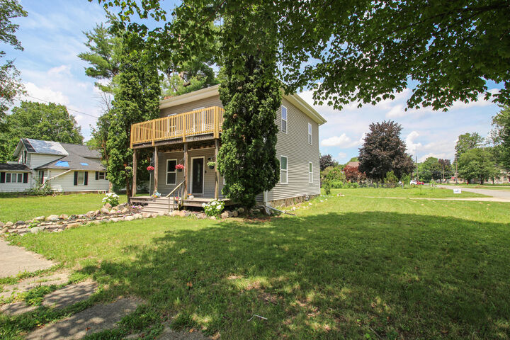 Property Photo: 335 E Burr Oak Street MI 49032