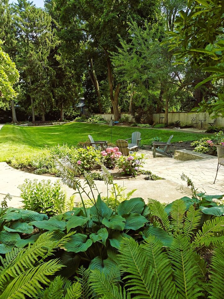 Property Photo:  734 Noyes Street O2  IL 60201 