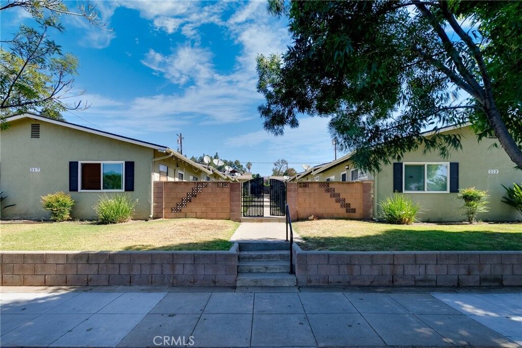 Property Photo:  213 W 4th  CA 91773 