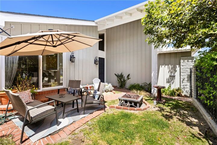 Property Photo: 6541 Segovia CA 92647
