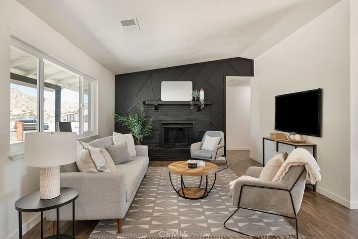 Property Photo: 40104 166th Street E CA 93591