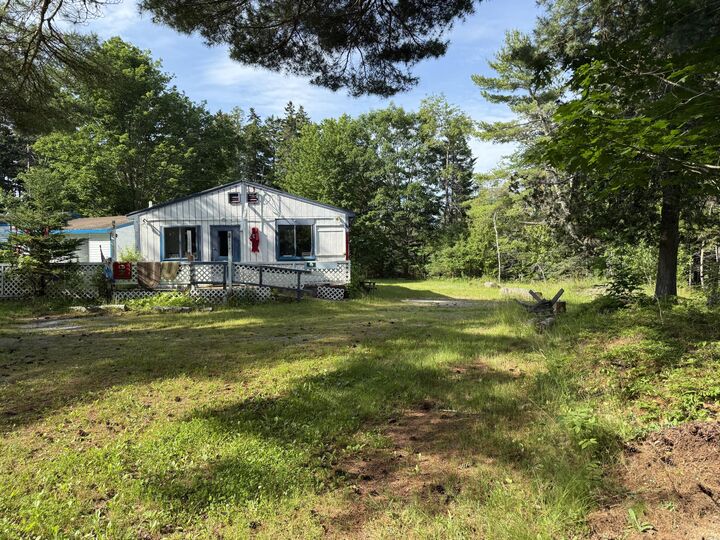 Property Photo: 364 Goose Cove Road ME 04605