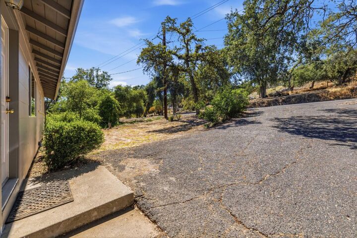 Property Photo: 19903 Mono Way CA 95370