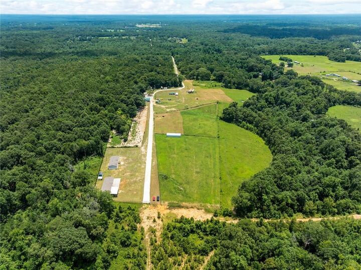 Property Photo:  137-140 Sugar Creek Road  MS 39426 