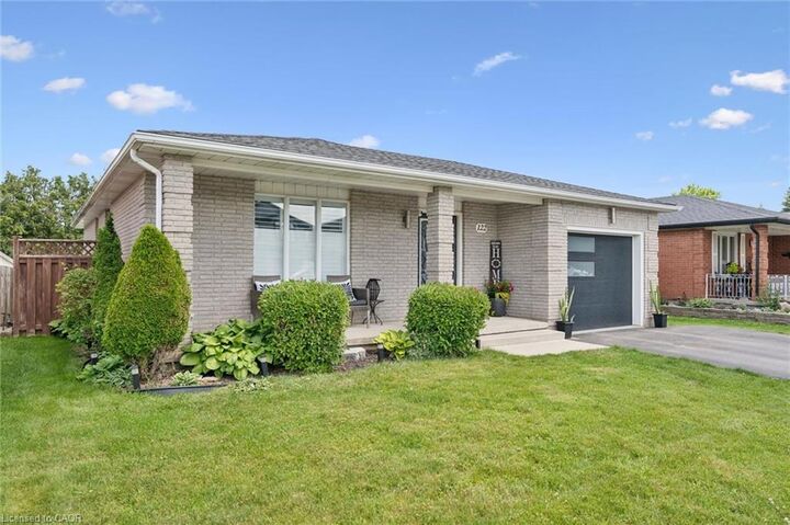 Property Photo: 122 Lisbon Pines Drive ON N1R 8C7
