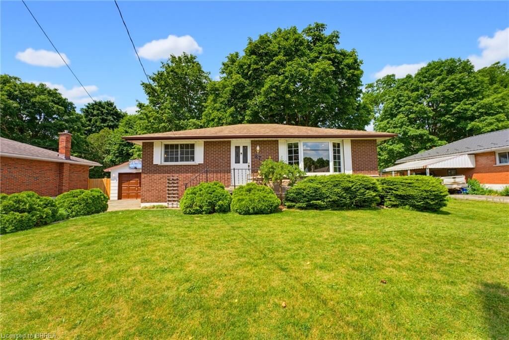 Property Photo: 87 Ball Street ON N3L 1X7