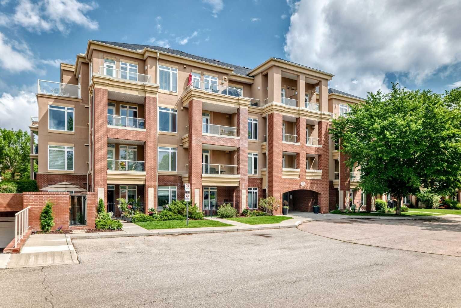 Property Photo:  4 Hemlock Crescent SW 103  AB T3C 2Z1 