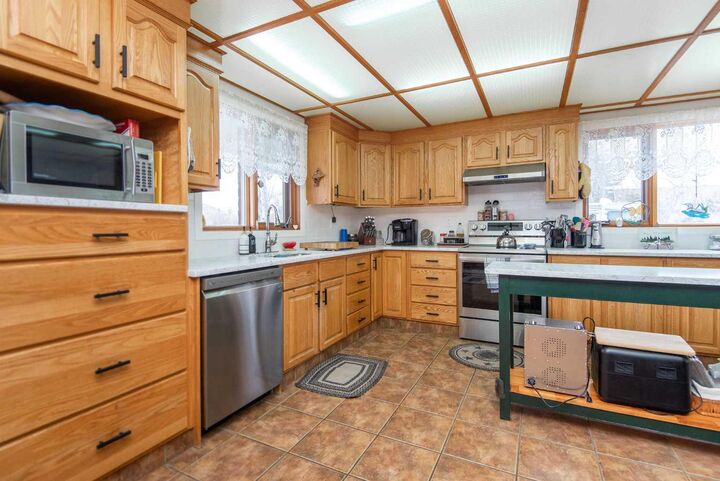 Property Photo: 40421 Range Road 10 60 AB T4L 1S6