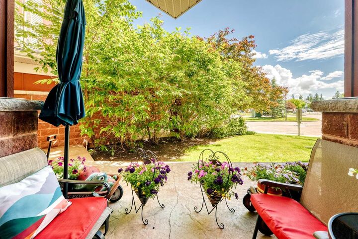 Property Photo: 156 Country Village Circle NE 115 AB T3K 0E6