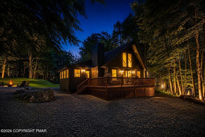 Property Photo:  105 Lyman Lane  PA 18424 