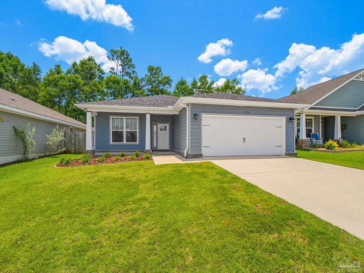Property Photo:  5757 Blackhorse Cir  FL 32526 