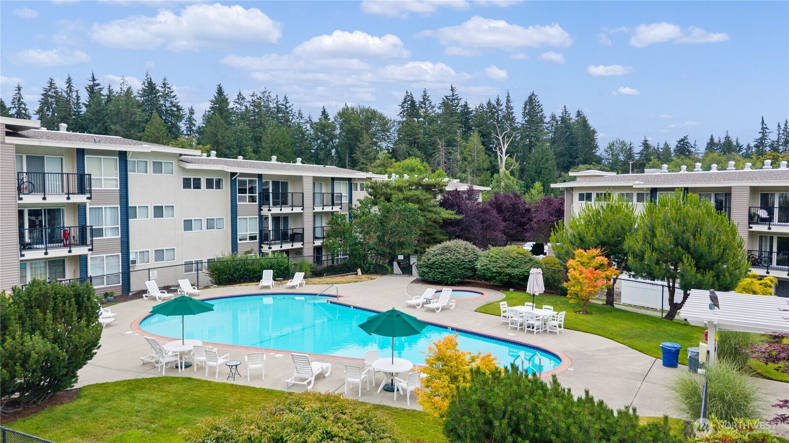 Property Photo: 12631 NE 9th Place C103 WA 98005