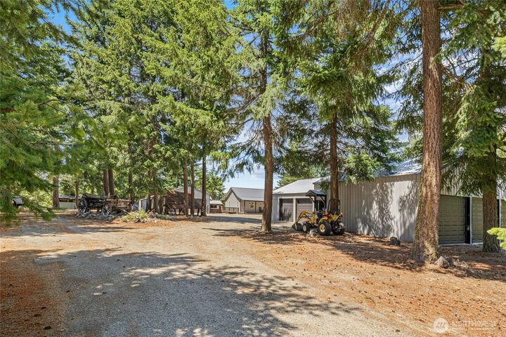 Property Photo: 520 Canyon Heights Drive WA 98922