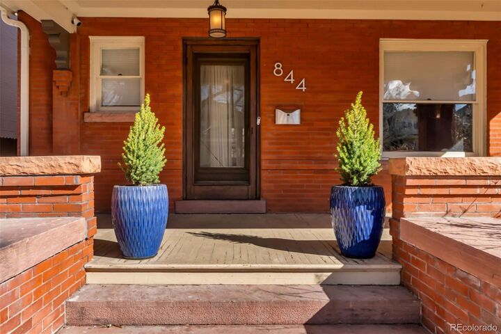 Property Photo: 844 N Marion Street CO 80218