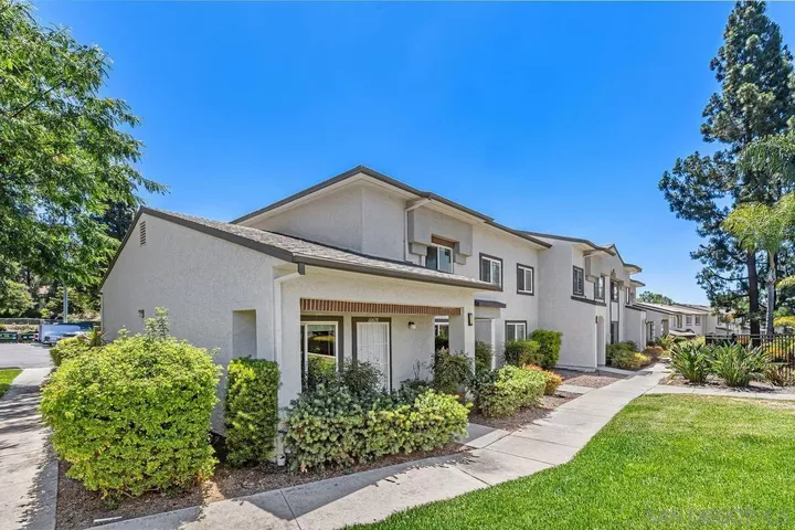 Property Photo:  10628 Queen Jessica Ln  CA 92071 