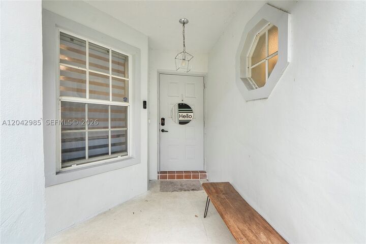 Property Photo: 9161 Lake Park Cir N FL 33328