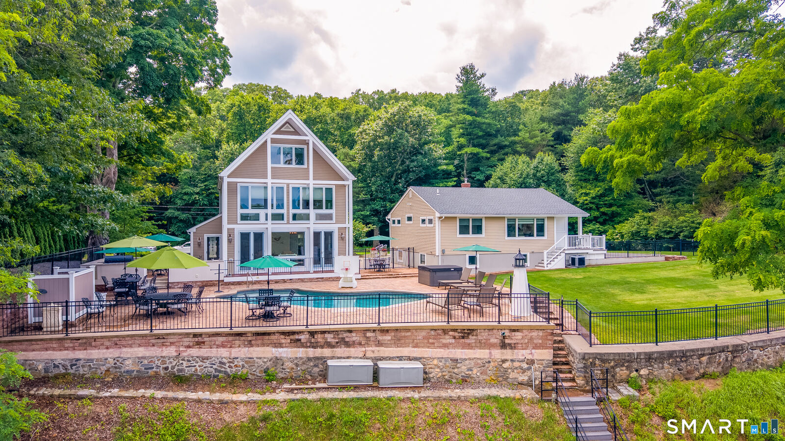 Property Photo: 5-7 Haddam Dock Road CT 06438