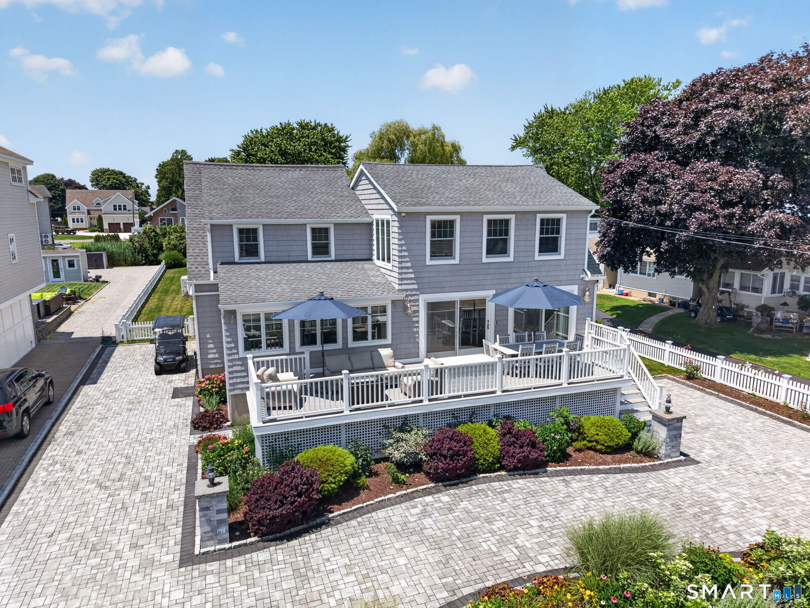 Property Photo:  81 Hartford Avenue  CT 06475 