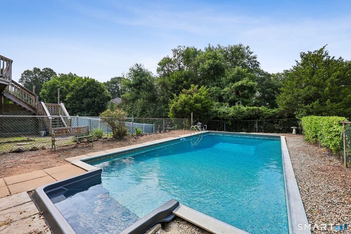 Property Photo:  79 Little Brook Drive  CT 06111 