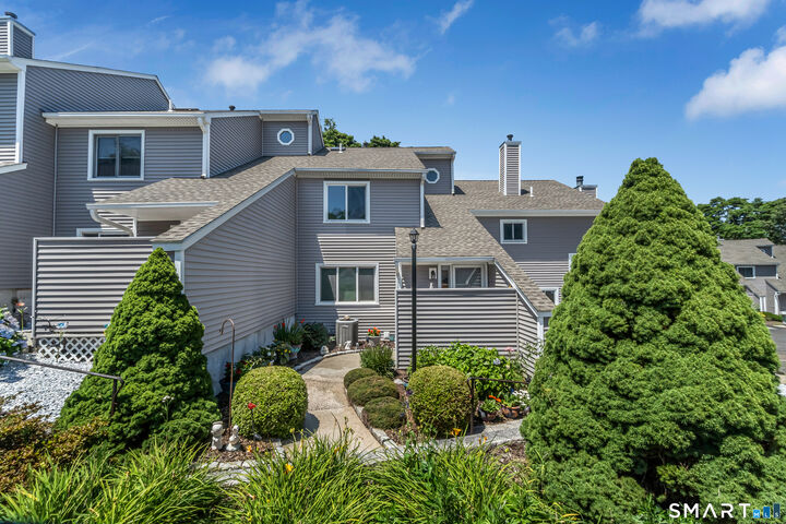 Property Photo:  703 Golf Drive 703  CT 06512 