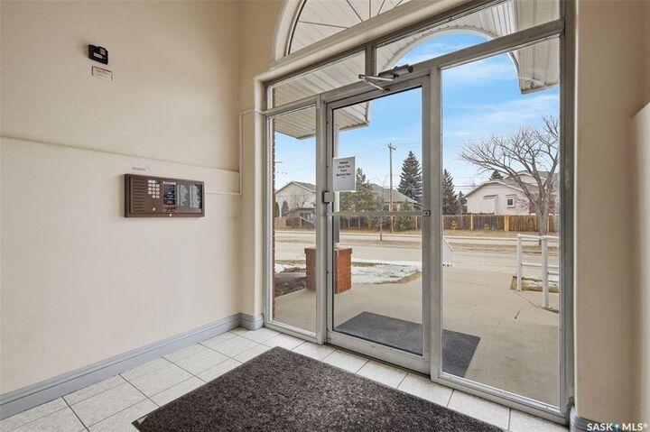 Property Photo:  1700 Main Street E 208  SK S7H 5S1 
