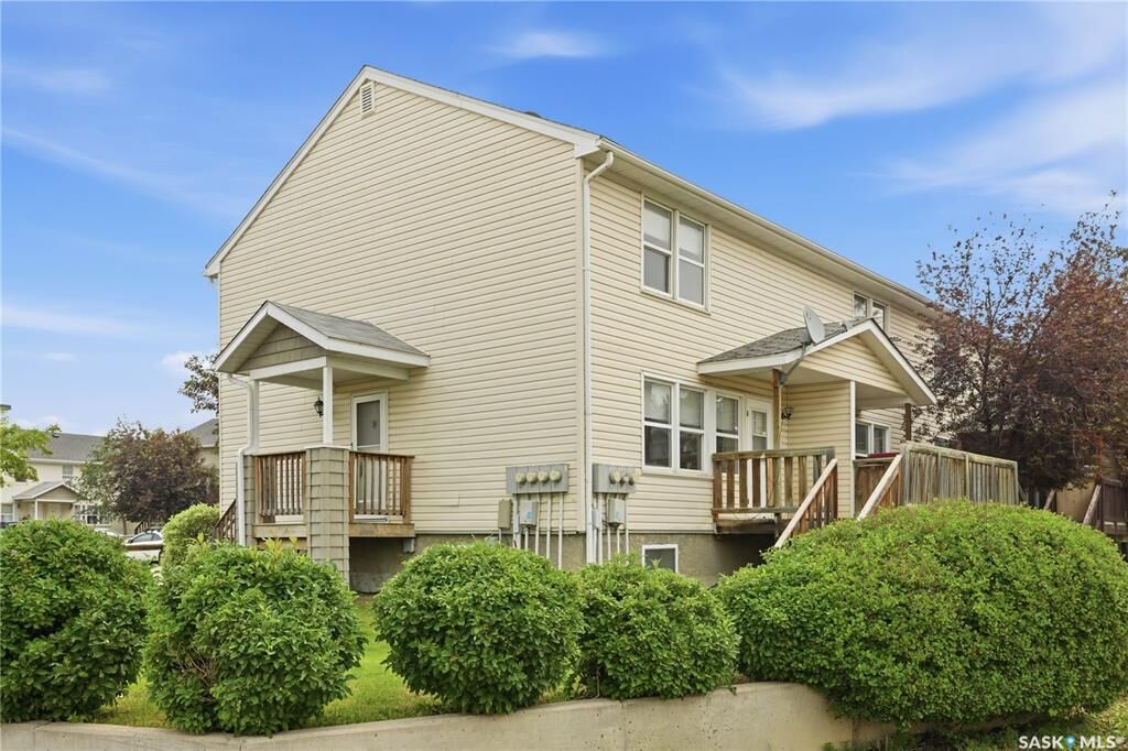 Property Photo:  210 Camponi Place 36  SK S7M 1J7 