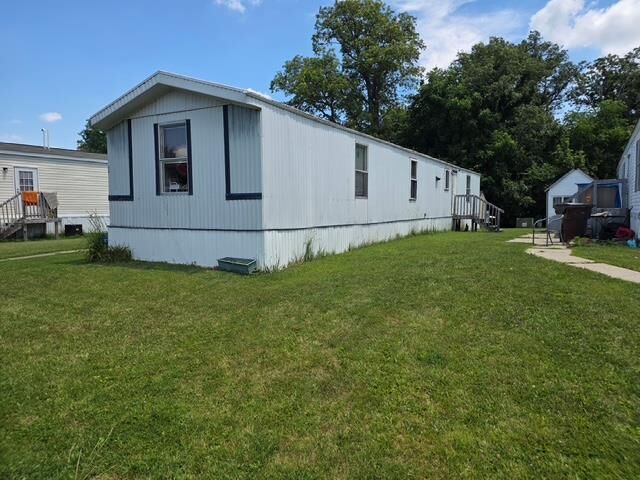 Property Photo: 5965 Harrisburg Georgesville Rd. OH 43123