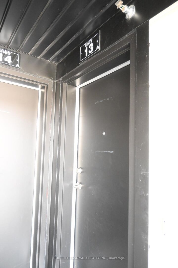 Property Photo:  235 McLevin Avenue 13  ON M1B 0E8 