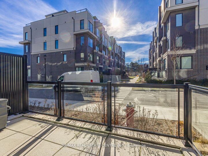 Property Photo:  3473 Widdicombe Way 9  ON L5L 0B8 