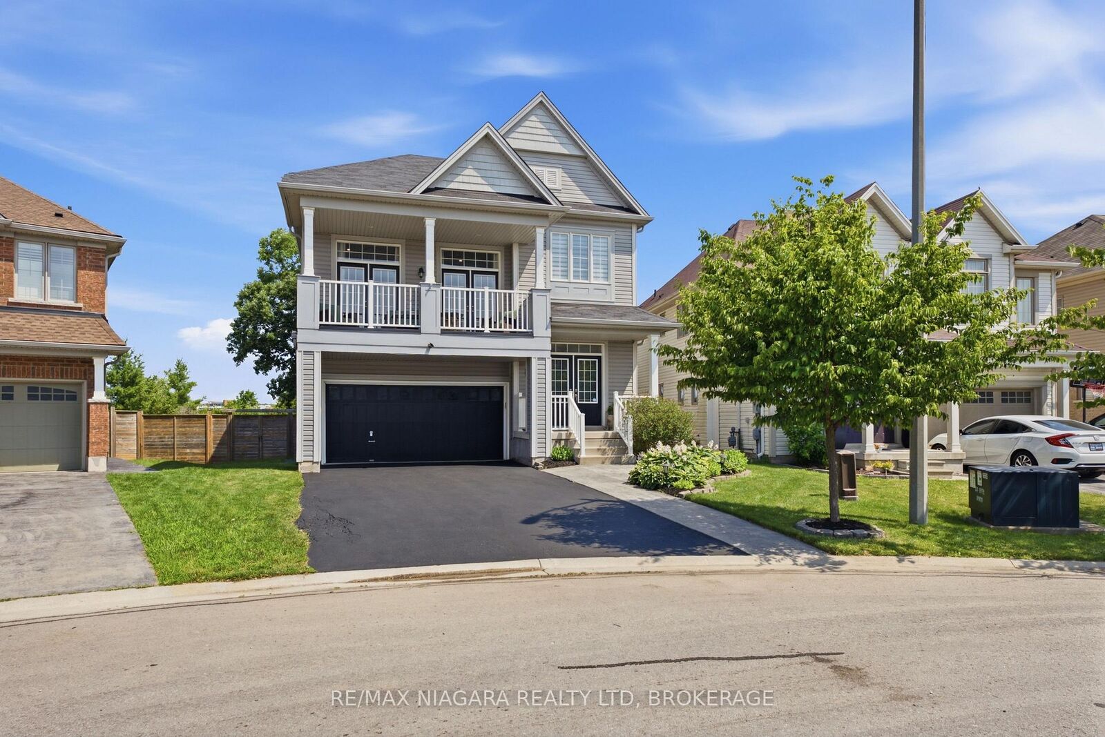 Property Photo: 8571 Dogwood Crescent ON L2H 0K7