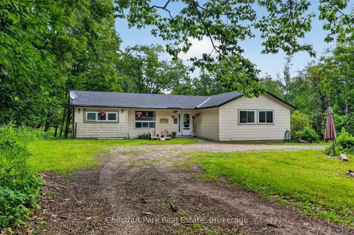 Property Photo:  52 Joseph Street  ON P0B 1J0 