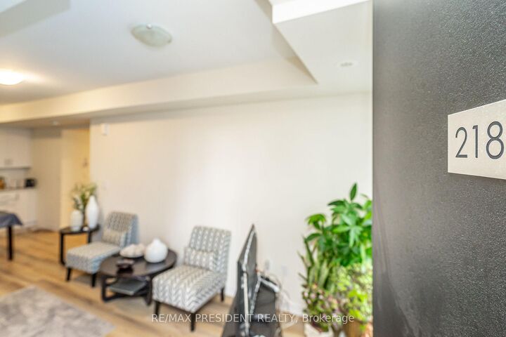 Property Photo:  755 Omega Drive 218  ON L1V 0H1 